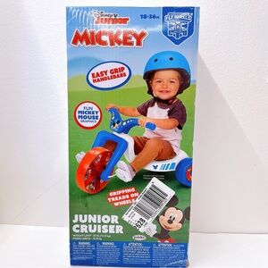 NEW Jakks Disney Junior Cruiser Mickey Mouse with 10 Inch Front Wheel Fry Wheels
